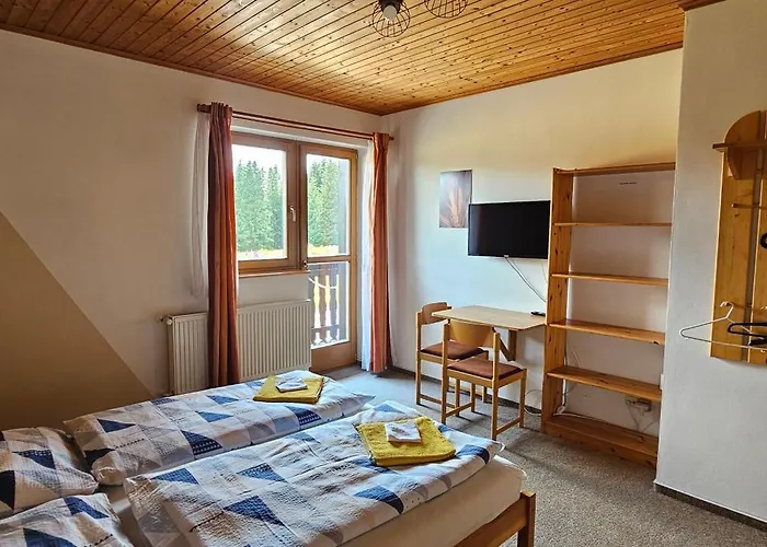 - U Chvalu Homestay *